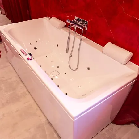 Апартаменты L'interdit, Confort Et Sensualite La Ferte-Gaucher